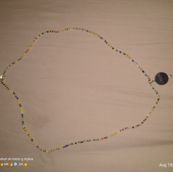 Neclace - Picture 2 of 2